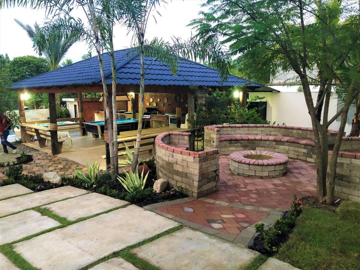 Villa Mi Patio By Hospedify - Hermosa Villa Con Mesa De Billar Y Rio Cristalino A 3 Min Un Pequeno Paraiso En Jarabacoa Exterior photo